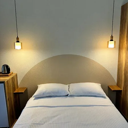 Hotel Kingway